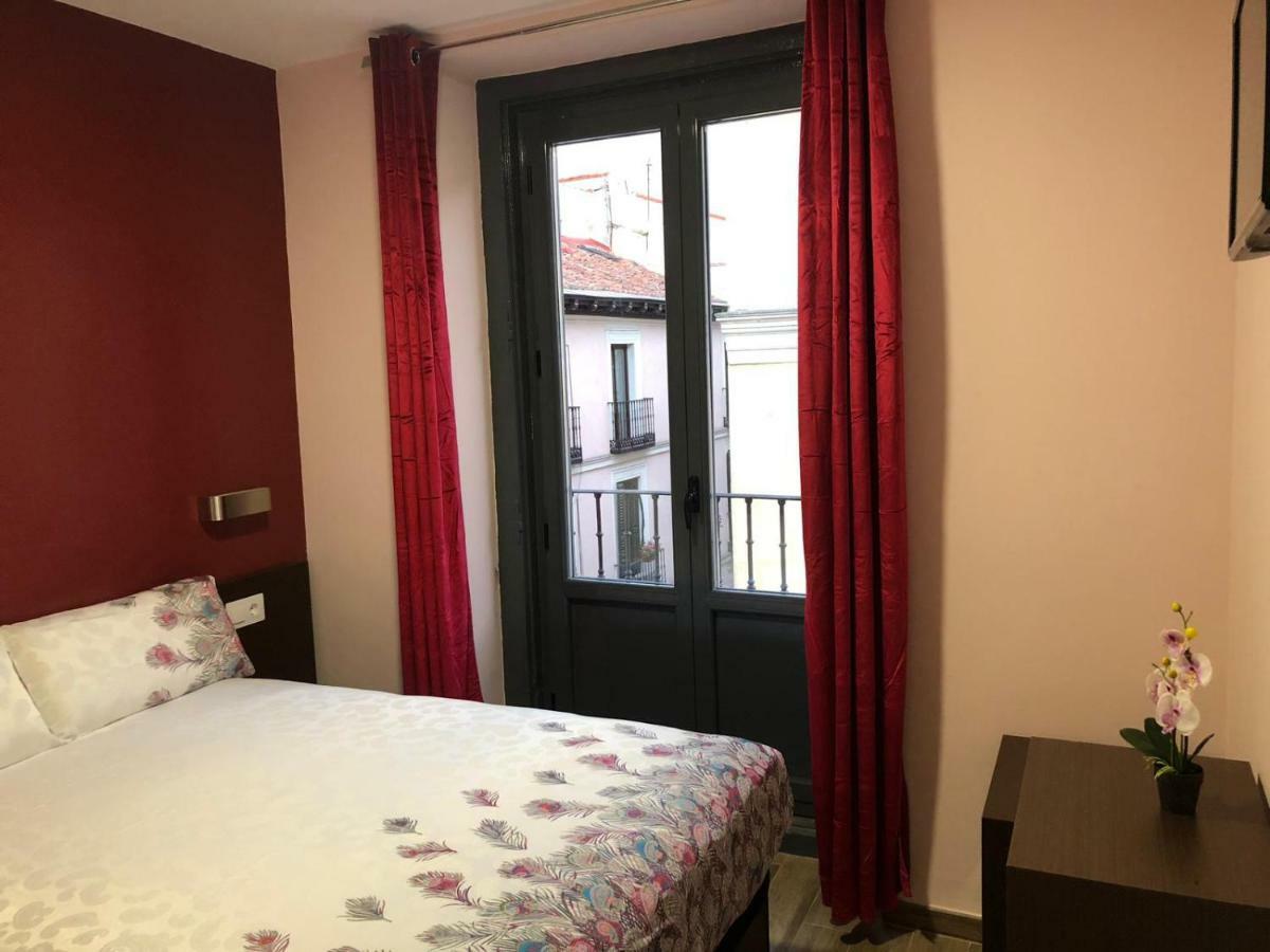 Hostal Corazón de Madrid Exterior foto